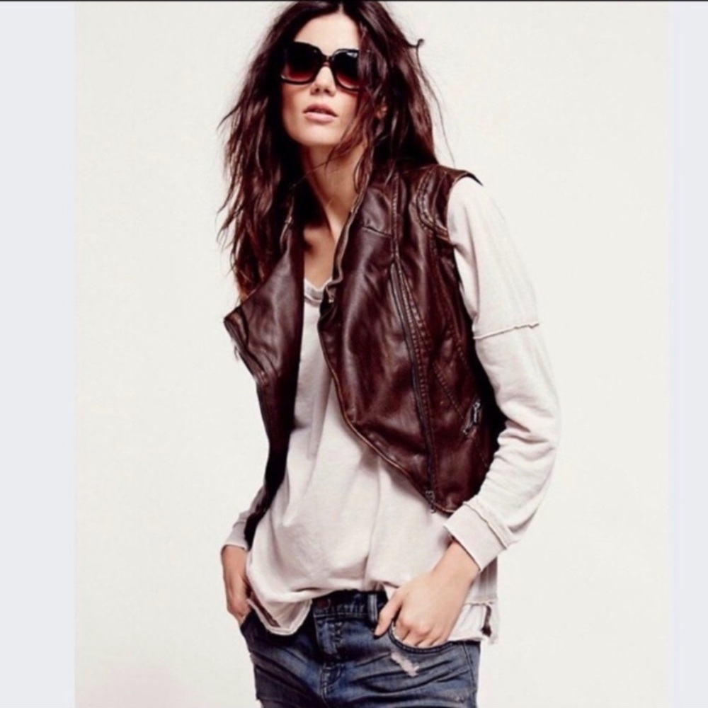 Free People Brown Vegan leather cropped vest Large